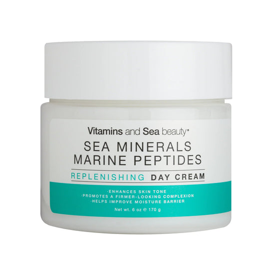 Crema de día reparadora con minerales y péptidos marinos para una hidratación profunda y un tono de piel mejorado.